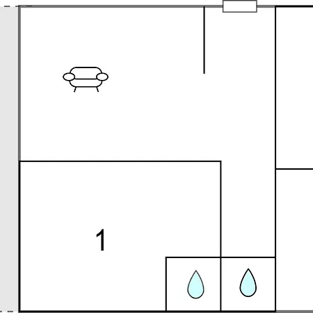 2 Bedroom Awesome In Apartment