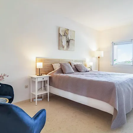 2 Bedroom Awesome In Marbella